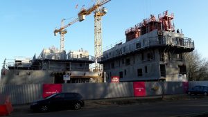 Logements étudiants en face de Polytech Paris-Sud (février 2017)
